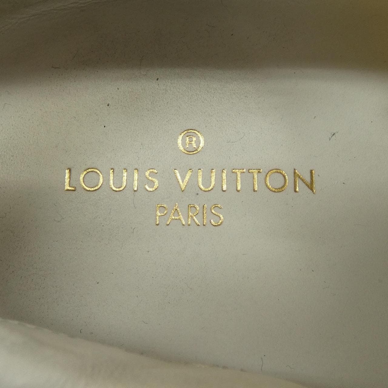 ルイヴィトン LOUIS VUITTON ランアウェイライン スニーカー