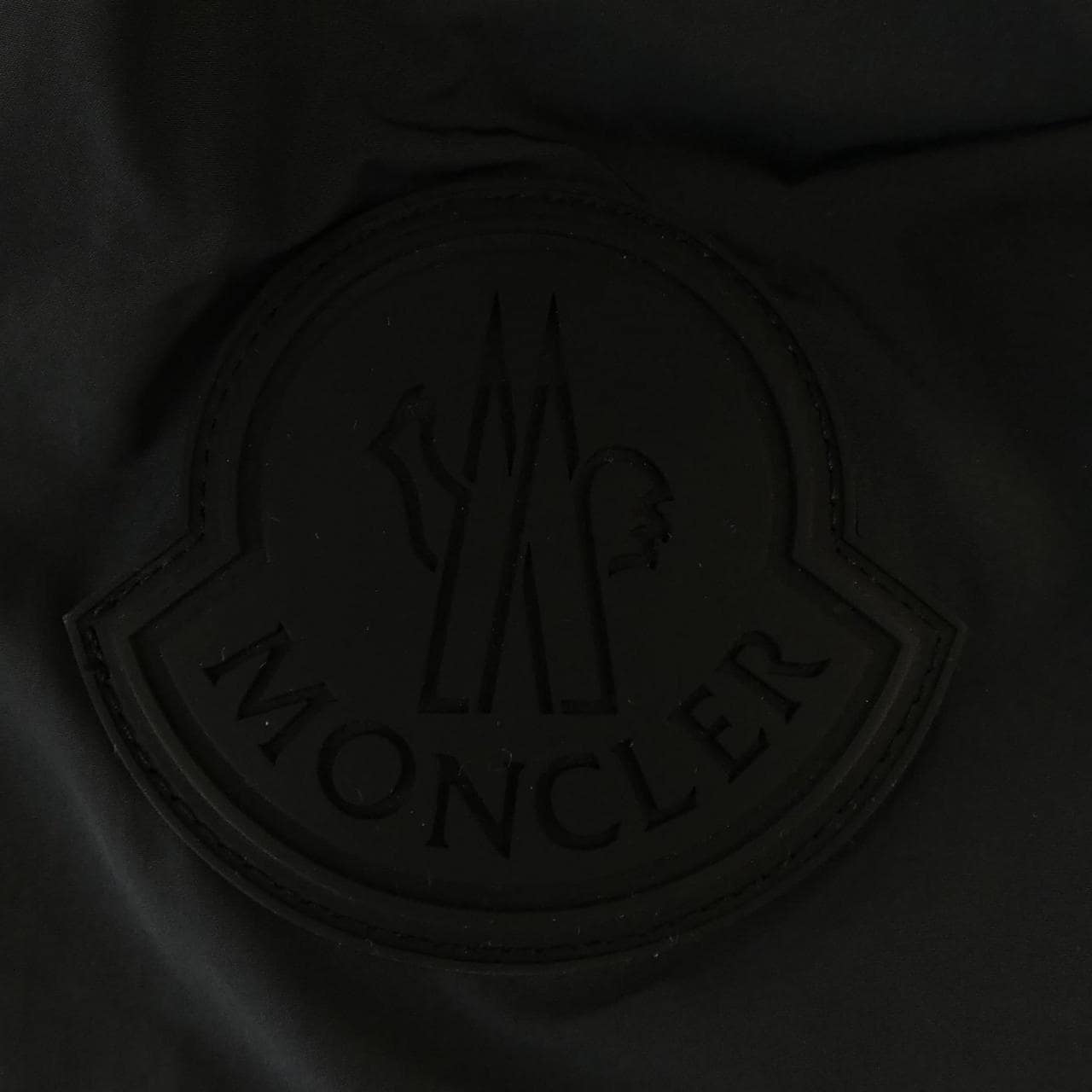 モンクレール MONCLER OLARGUES ダウンジャケット