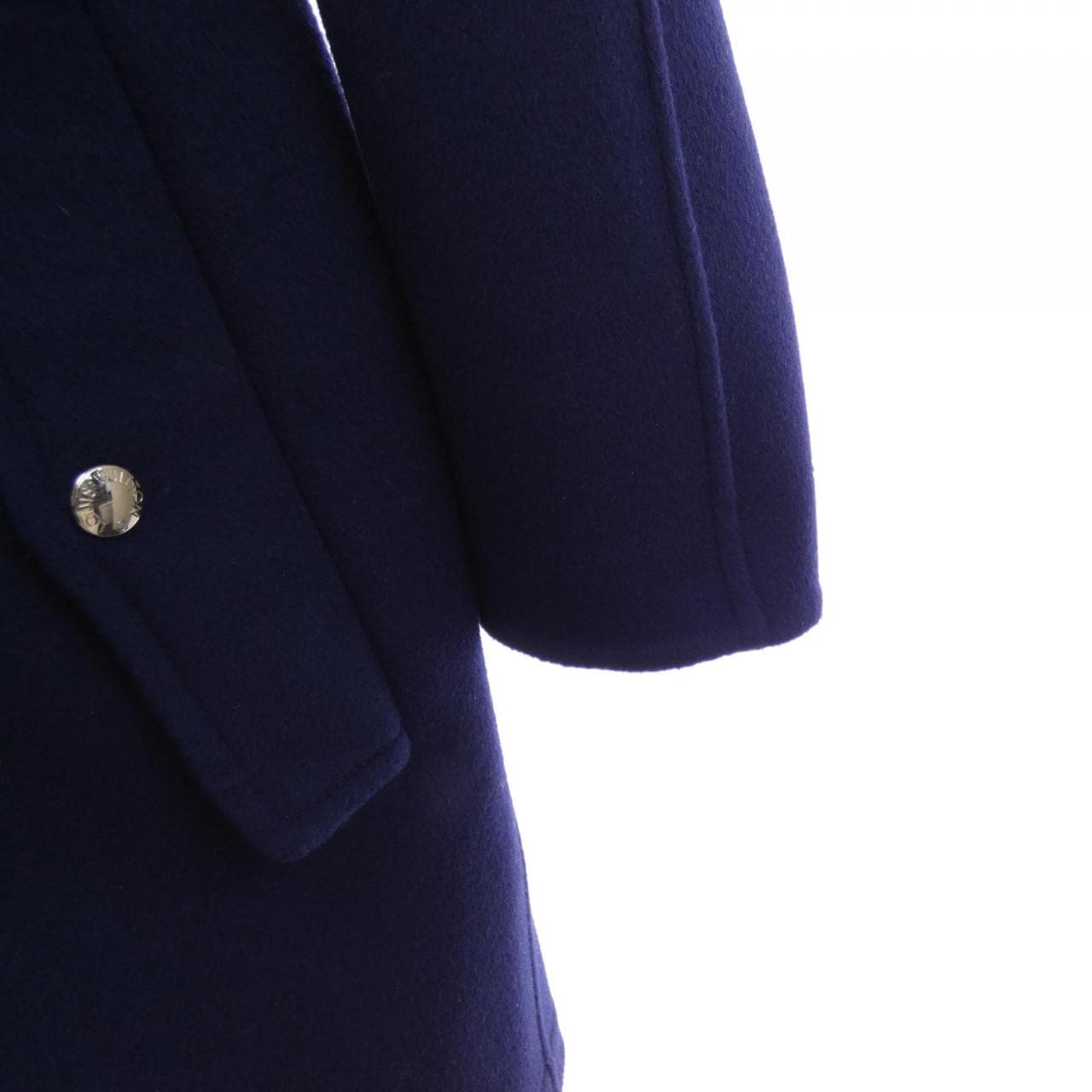 LOUIS VUITTON FGCO47QWE 外套