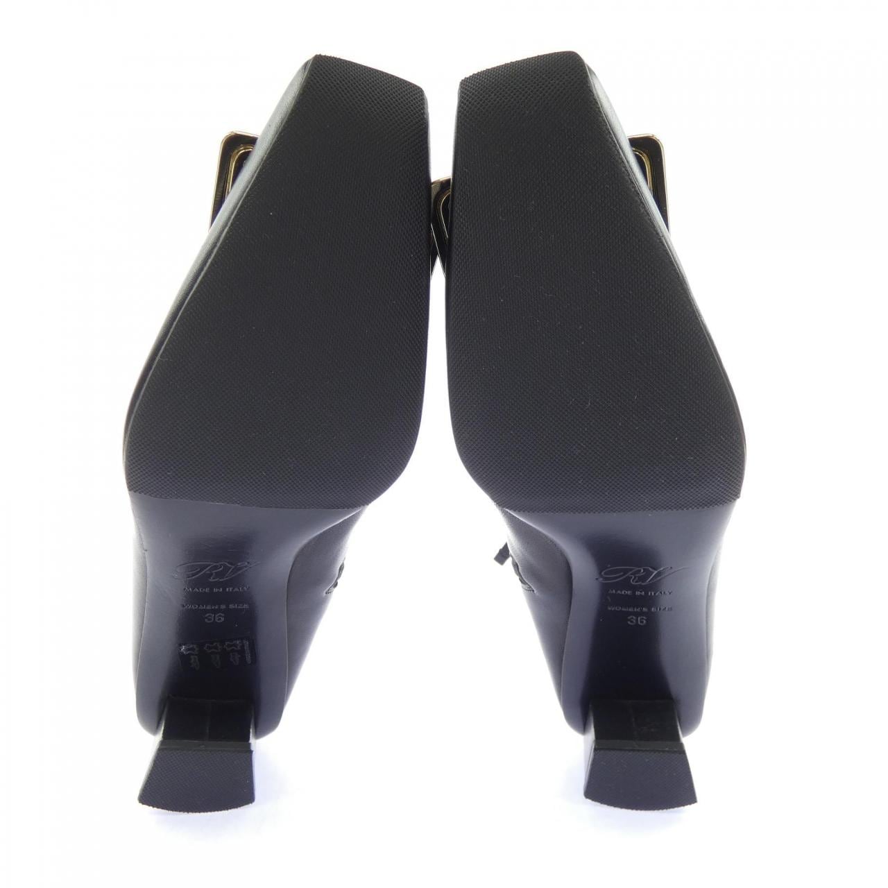 ロジェヴィヴィエ ROGER VIVIER ブーツ