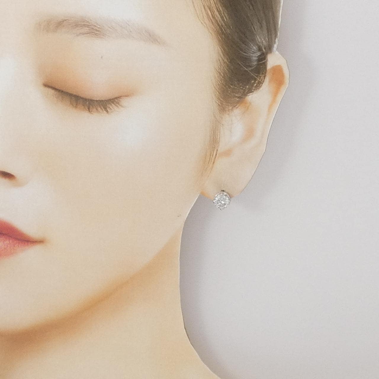 ユキザキ ダイヤモンド ピアス 1.016CT 片耳