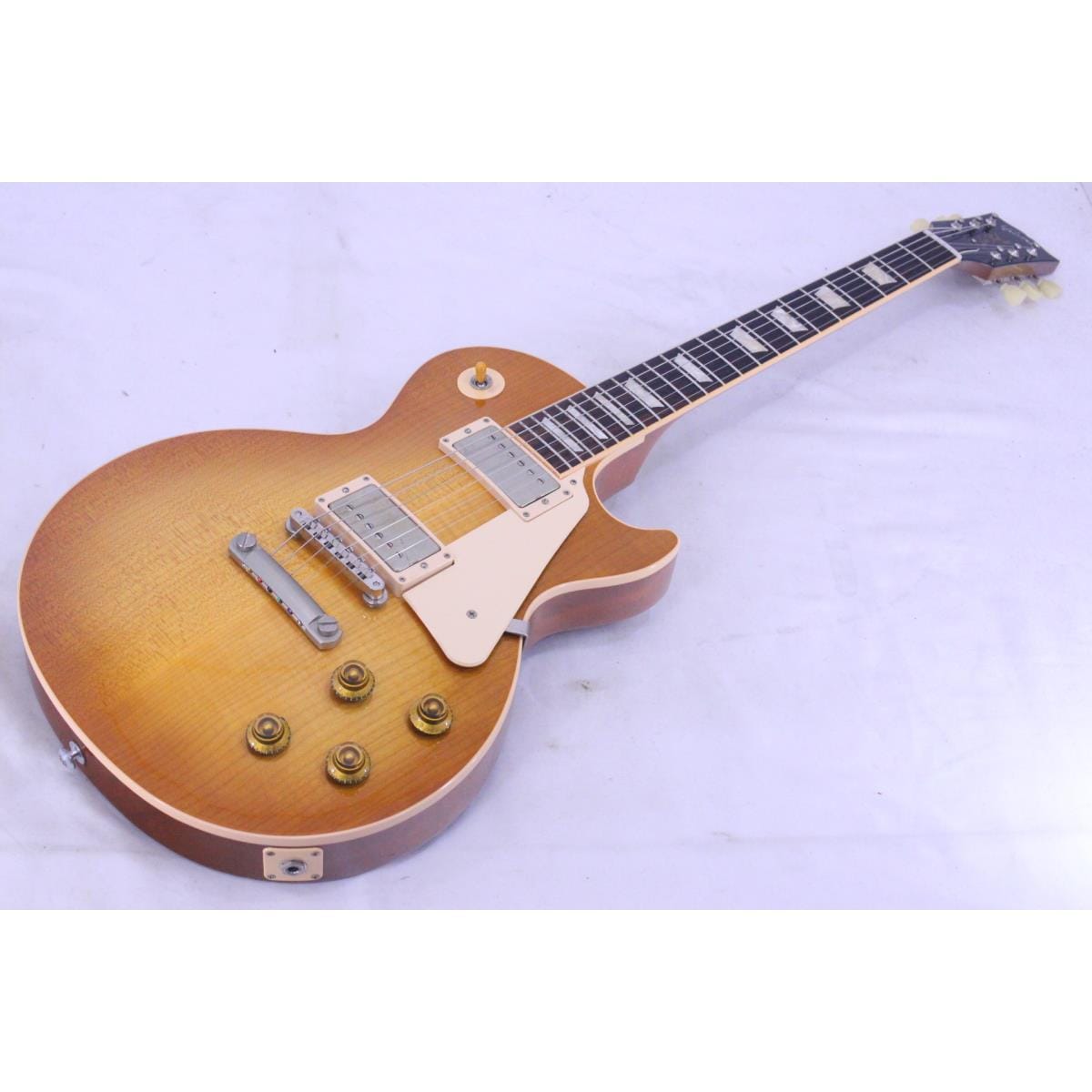 ＧＩＢＳＯＮ　　ＬＥＳ　ＰＡＵＬ　ＴＲＡＤＩＴＩＯＮＡＬ