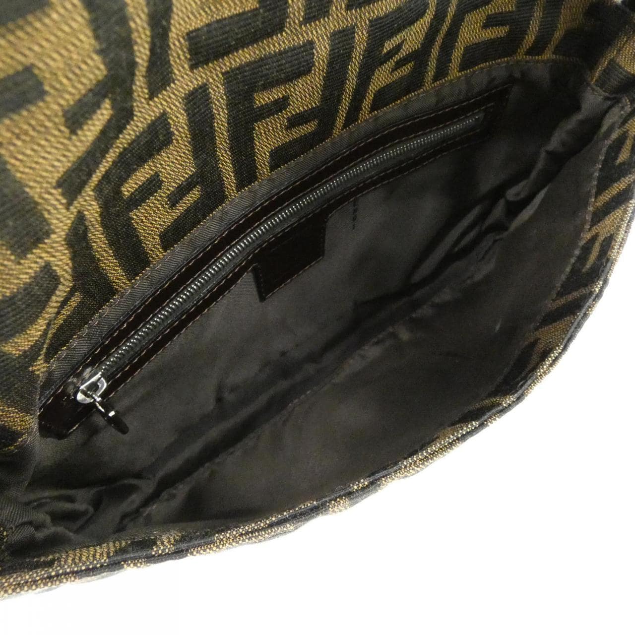 【ヴィンテージ】フェンディ バゲット 26424 ショルダーバッグ