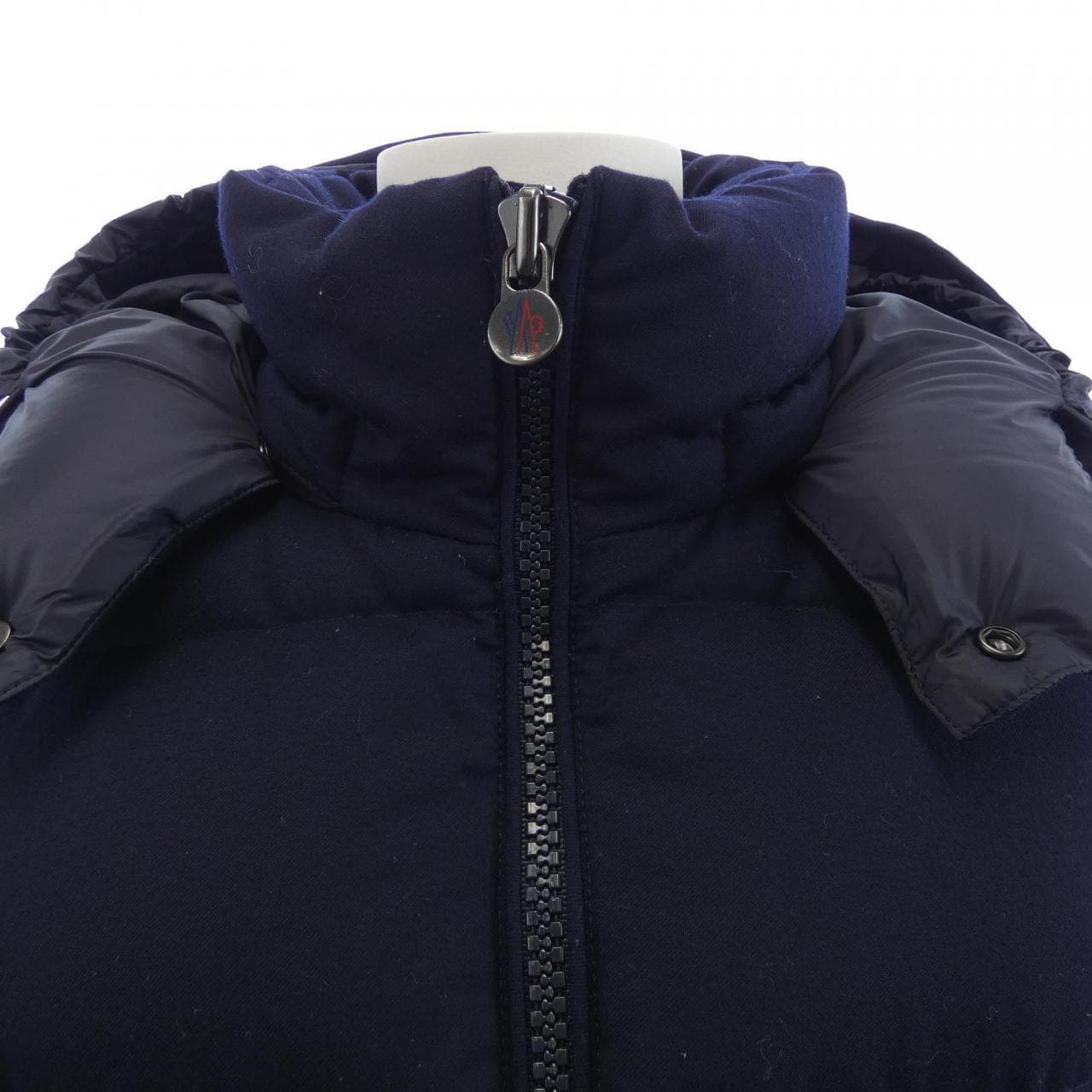 モンクレール MONCLER MONTGENEVRE ダウンジャケット