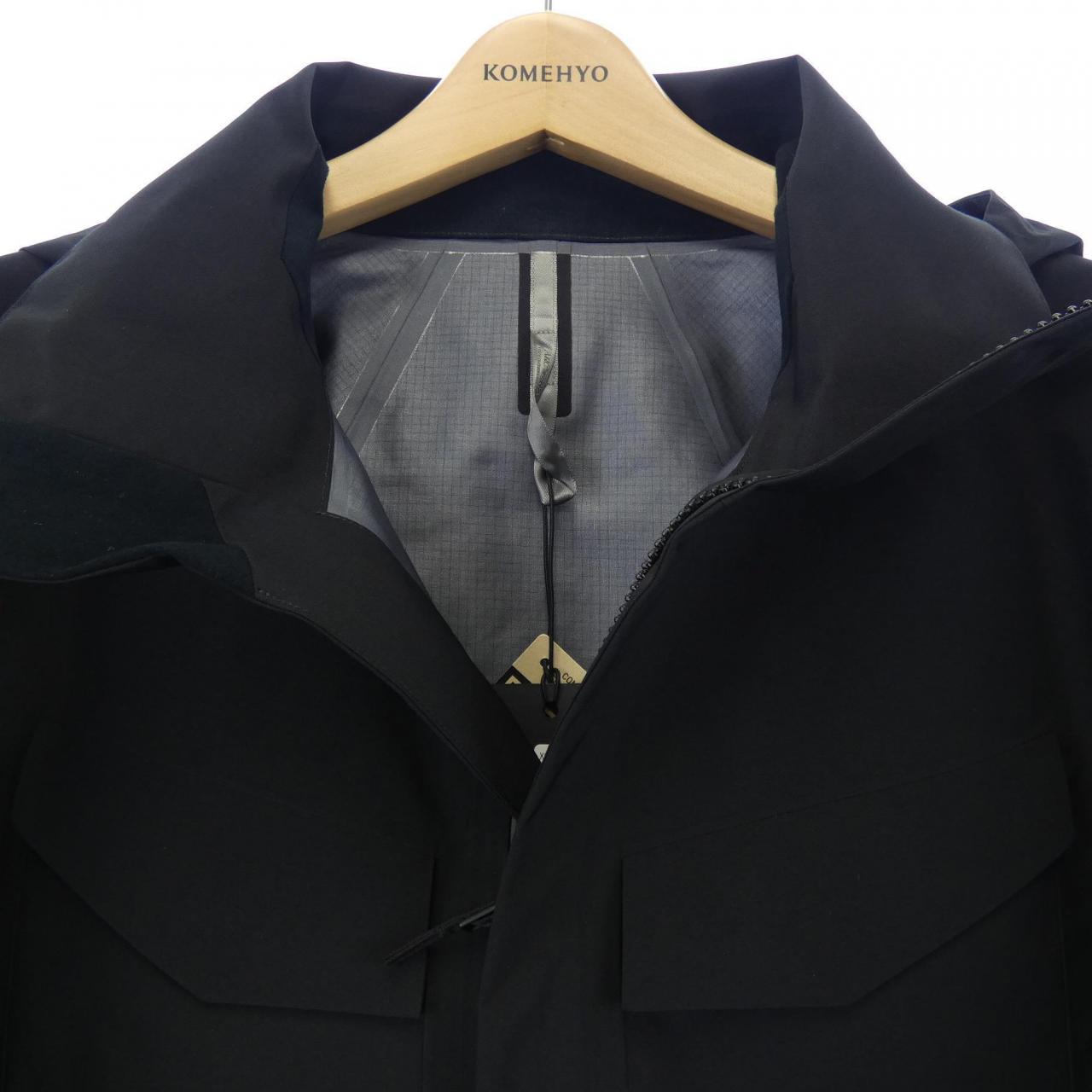 アークテリクスヴェイランス ARC'TERYX VEILANCE X000009942 ジャケット