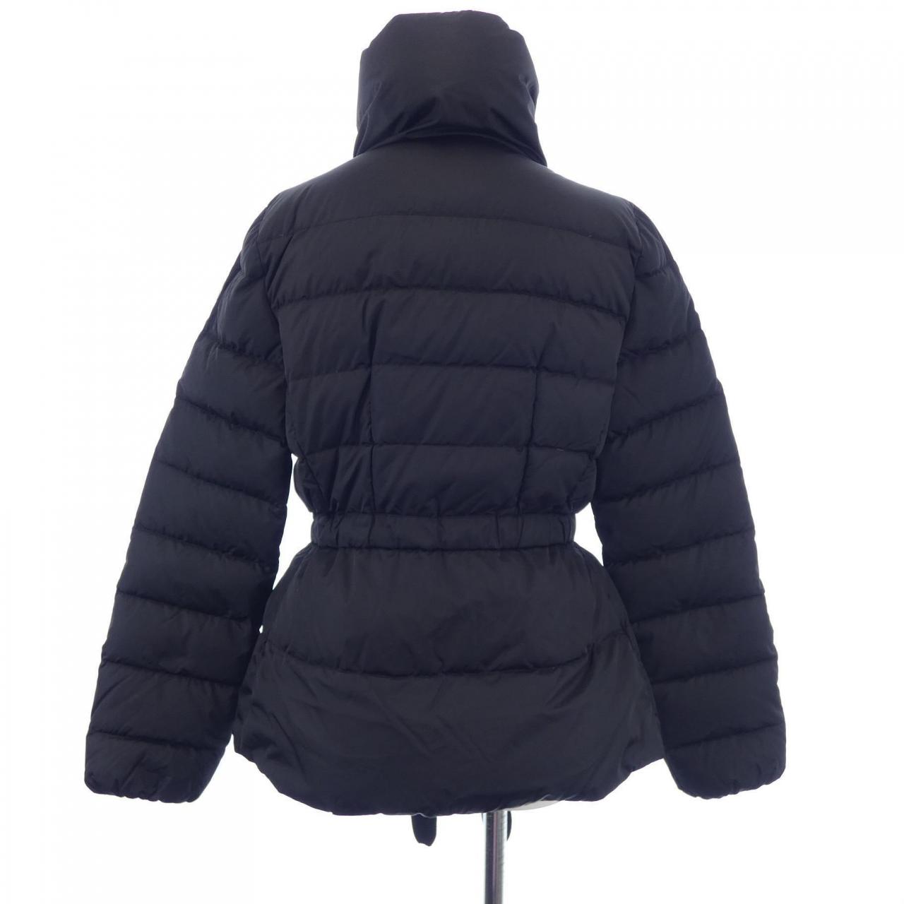 モンクレール MONCLER ダウンジャケット