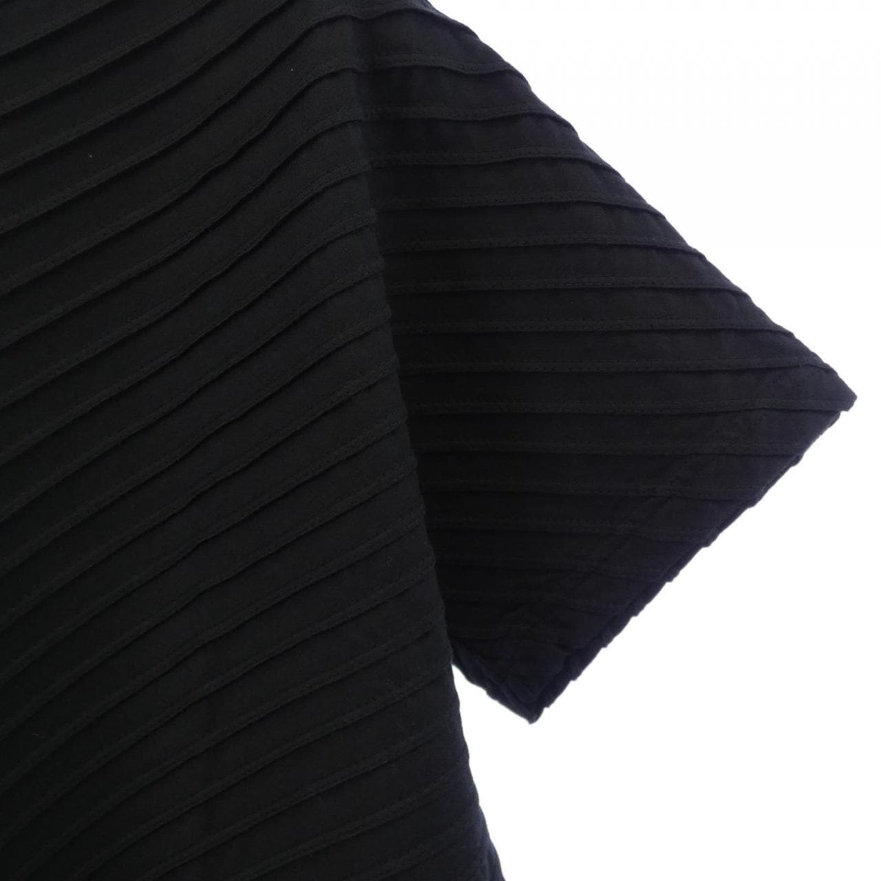 YACCO MARICARD トップス