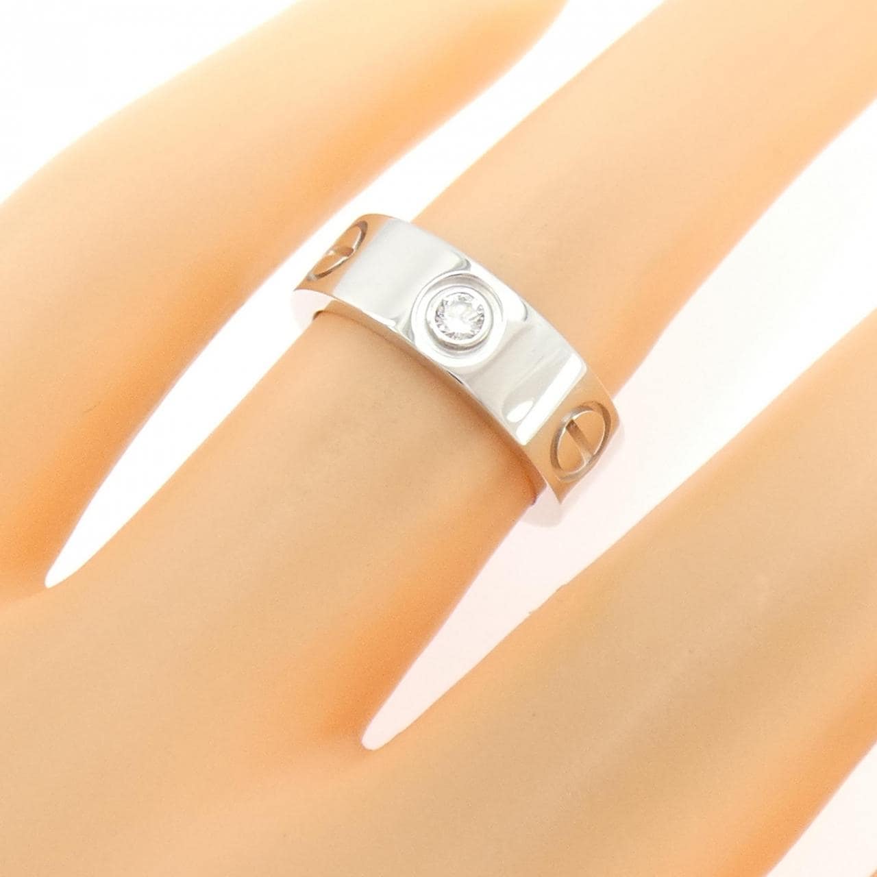 カルティエ ラブ ハーフダイヤ リング