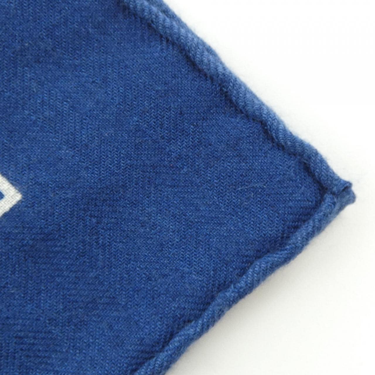 エルメス HERMES TATOUAGES MARINS BANDANA H243374S カレジェアン140 ショール