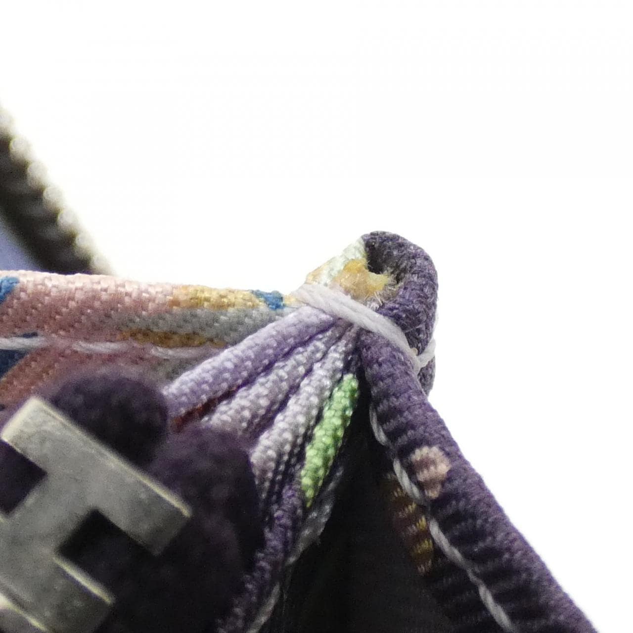 エルメス EN LIBERTE シルク イン クラシック 084387CK 財布