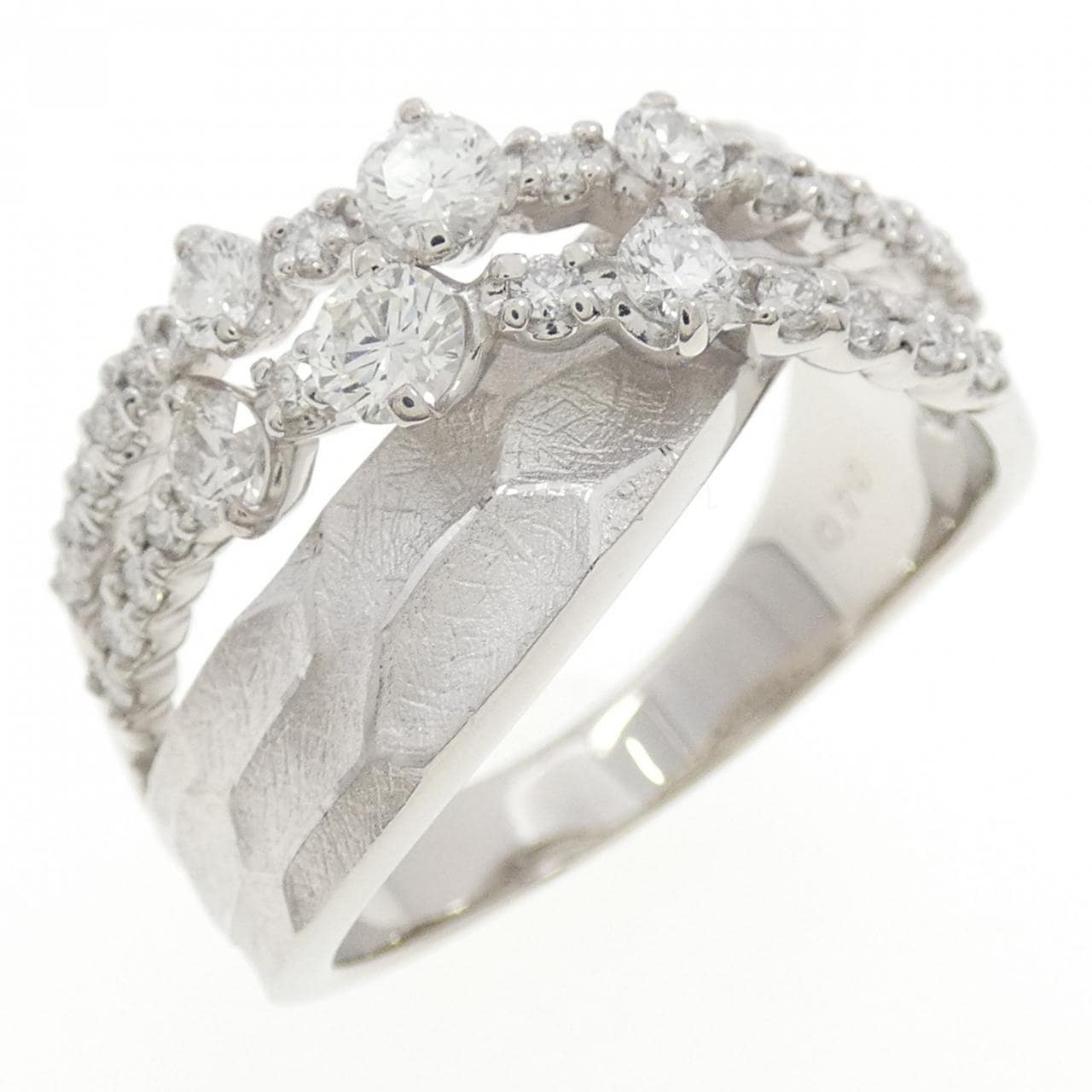 PT900 ダイヤモンド リング 0.70CT