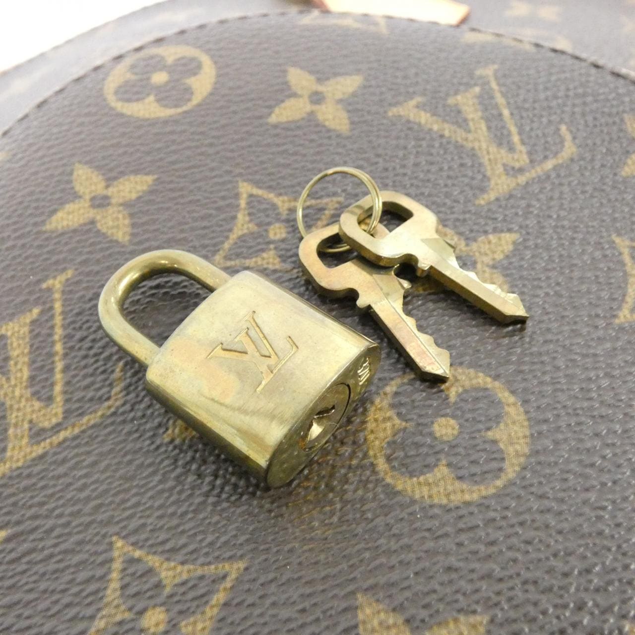 ルイヴィトン モノグラム エリプス PM M51127 バッグ