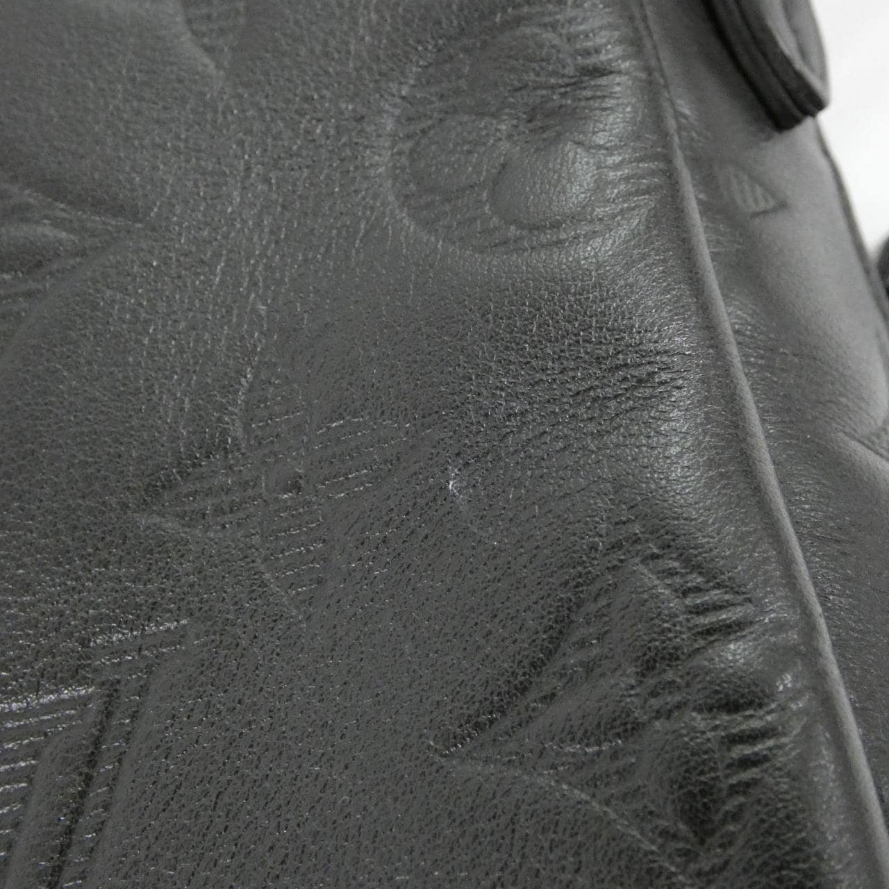ルイヴィトン モノグラム シャドウ ダブルフォン ポーチ M81323 ショルダーバッグ