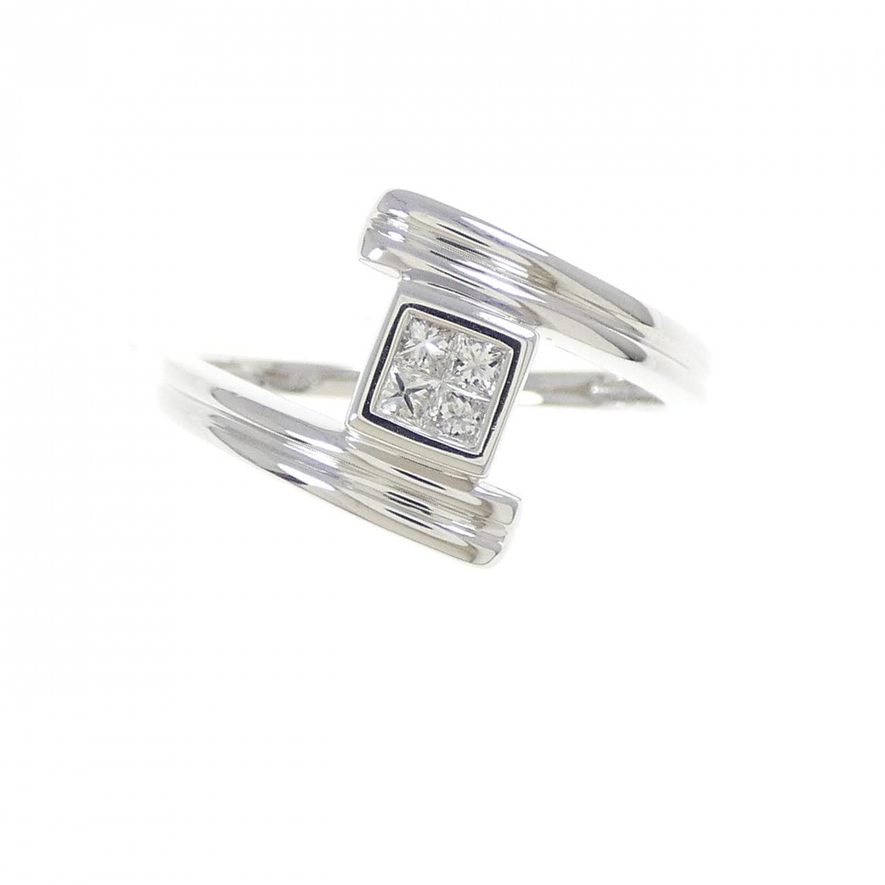 K18WG ダイヤモンド リング