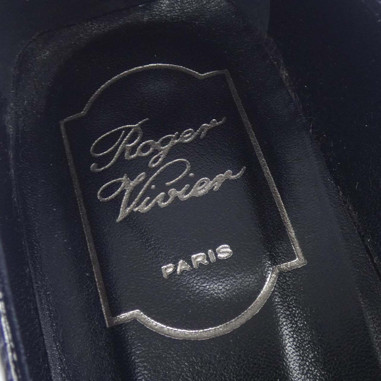 ロジェヴィヴィエ ROGER VIVIER RVW20802070OW0C609 シューズ