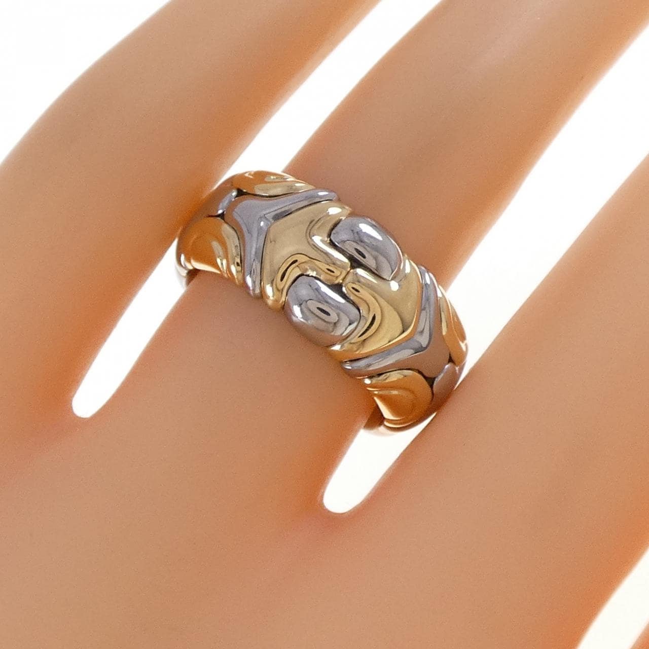 ブルガリ アルベアーレ リング