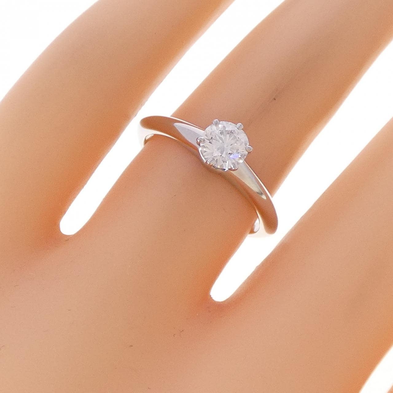 ティファニー クラシックソリティア リング 0.45CT
