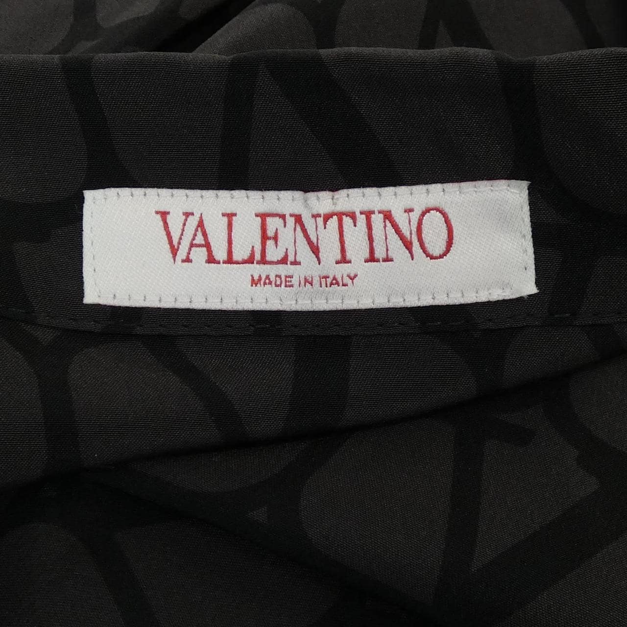 ヴァレンティノ VALENTINO 2V0AAA909DN S／Sシャツ
