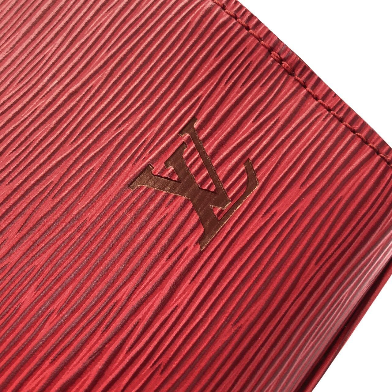 ルイヴィトン エピ ポンヌフ M52057 バッグ