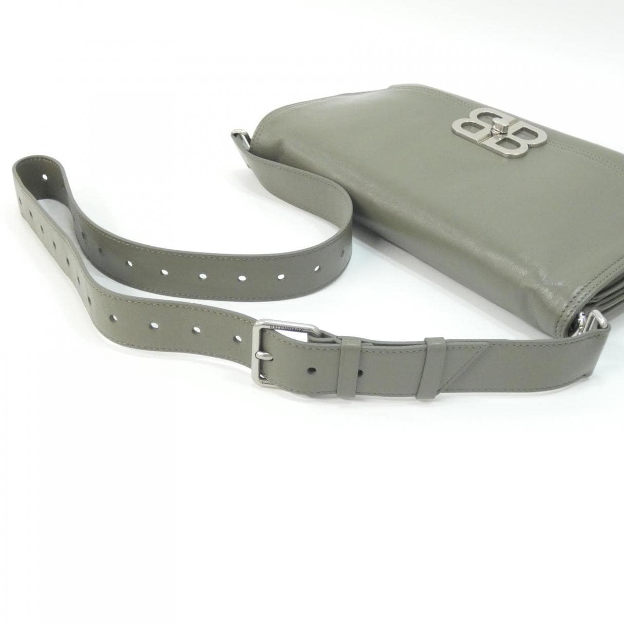 【新品】バレンシアガ BB  ソフト フラップ バッグ ミディアム 748596 2ABFJ ショルダーバッグ