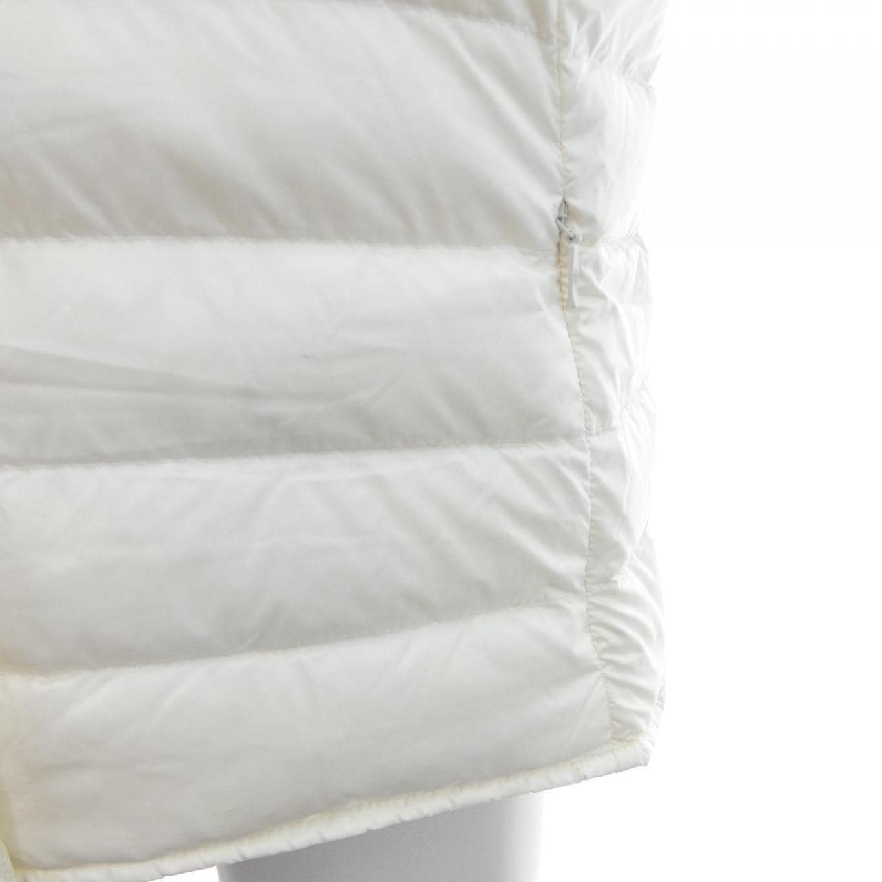 モンクレール MONCLER LIANE ダウンベスト