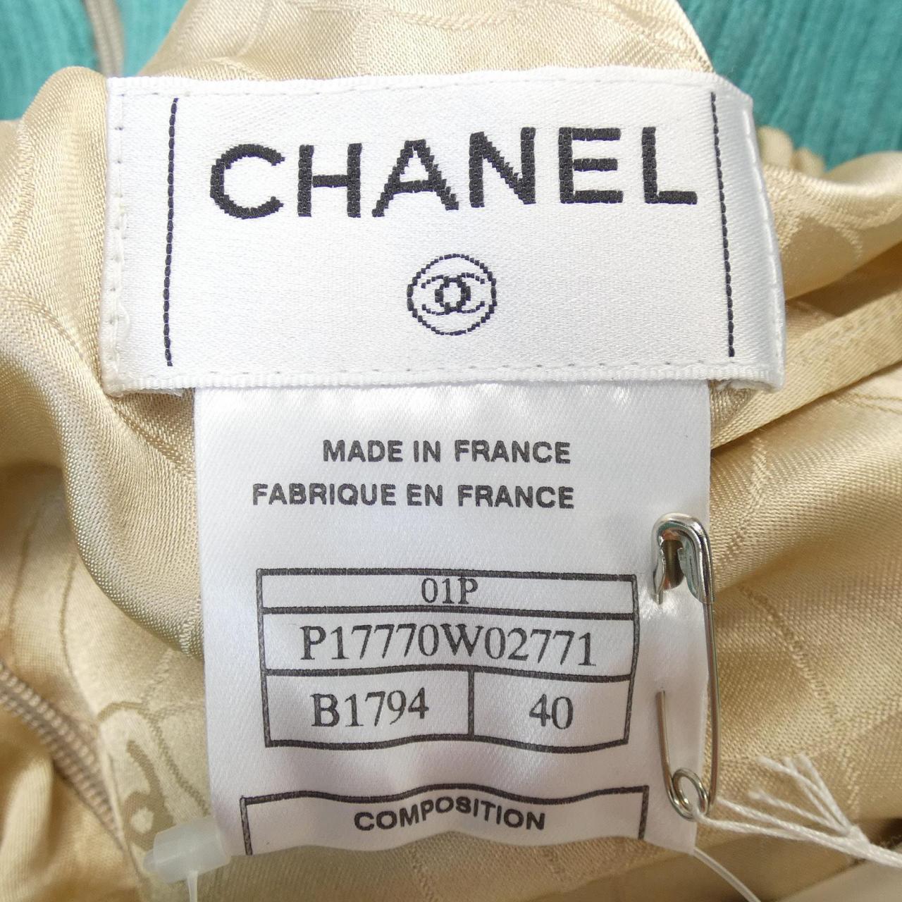 【ヴィンテージ】シャネル CHANEL P17770W02771 01P. スカート