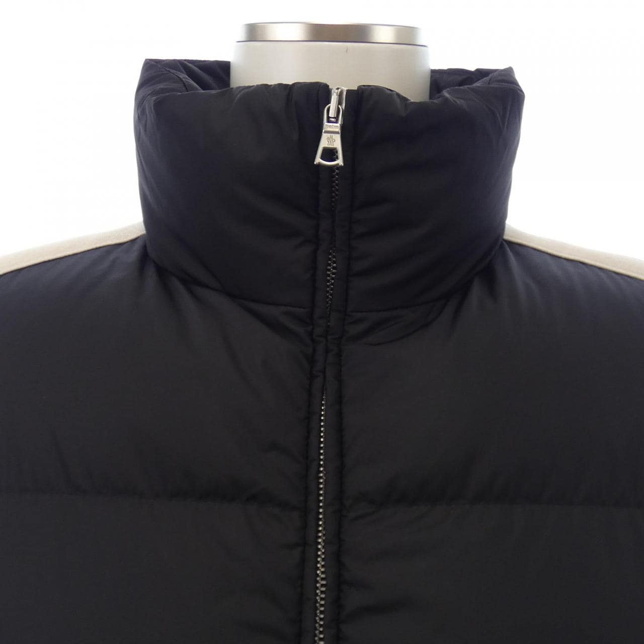モンクレール ジーニアス MONCLER GENIUS ダウンベスト
