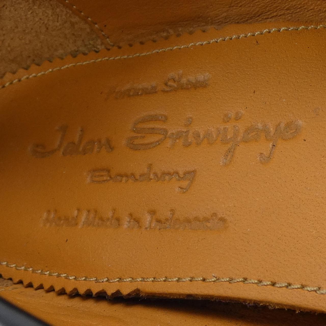 ジャランスリウァヤ JALAN SRIWIJAYA シューズ