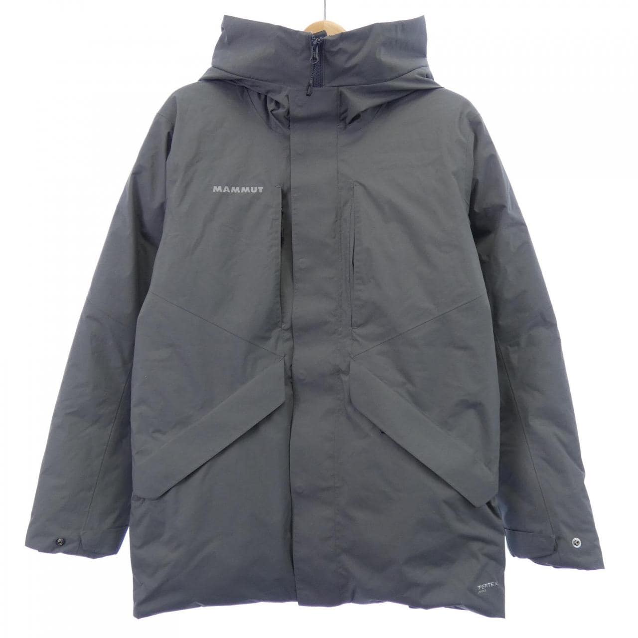 マムート MAMMUT ダウンジャケット