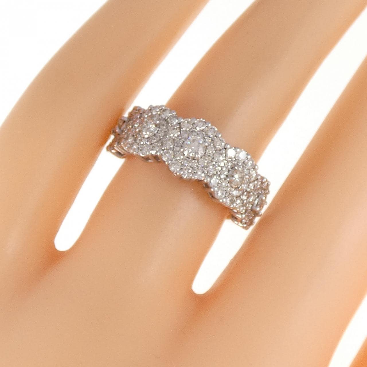 K18WG ダイヤモンド リング 1.00CT