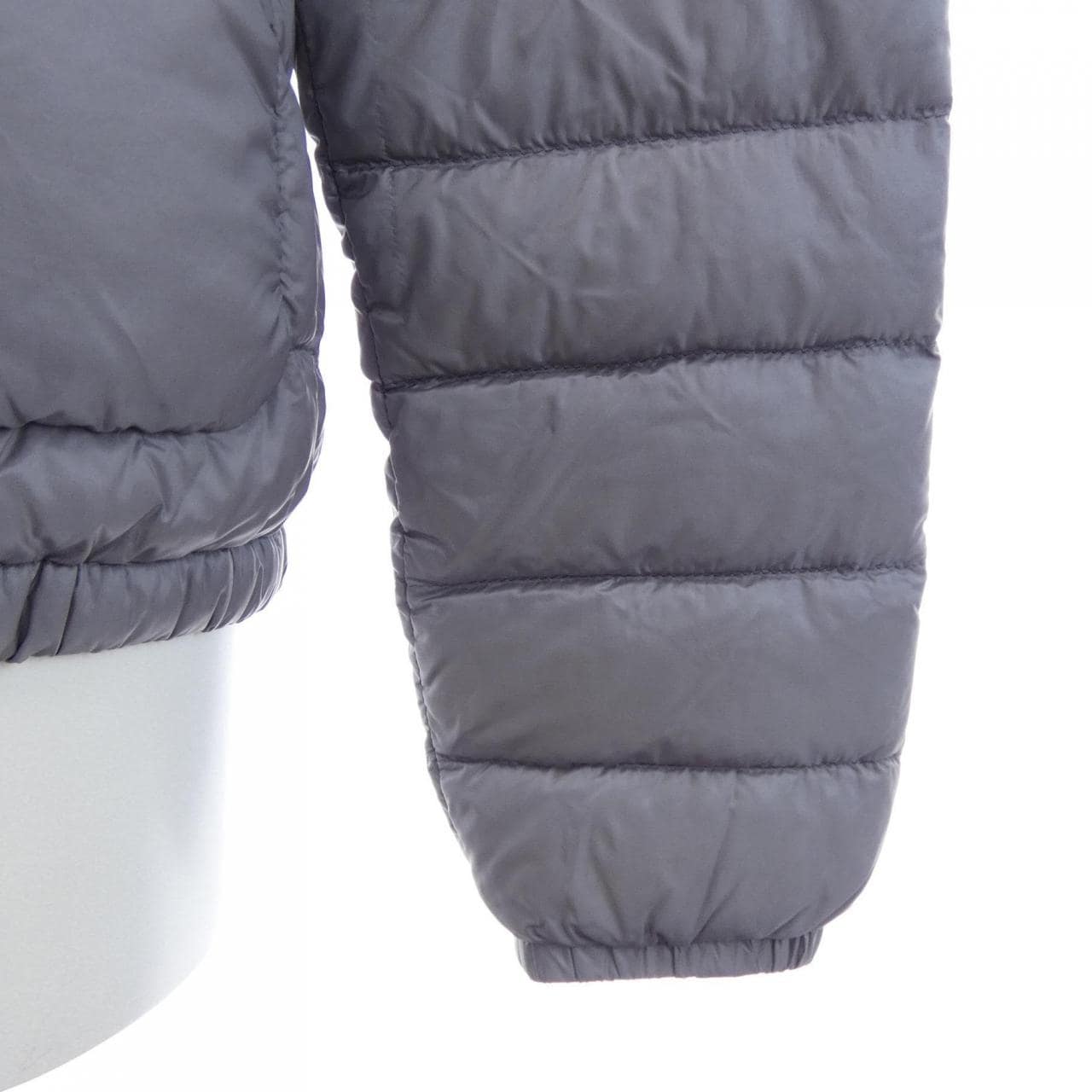 モンクレール MONCLER LANS ダウンジャケット