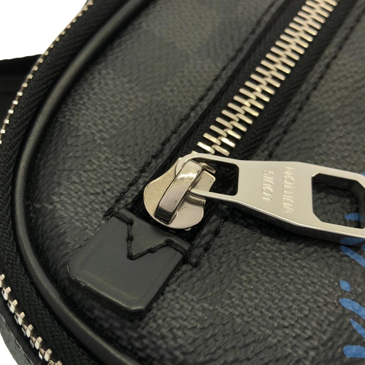 ルイヴィトン ダミエ グラフィット(ロープ) アンブレール N41708 ショルダーバッグ