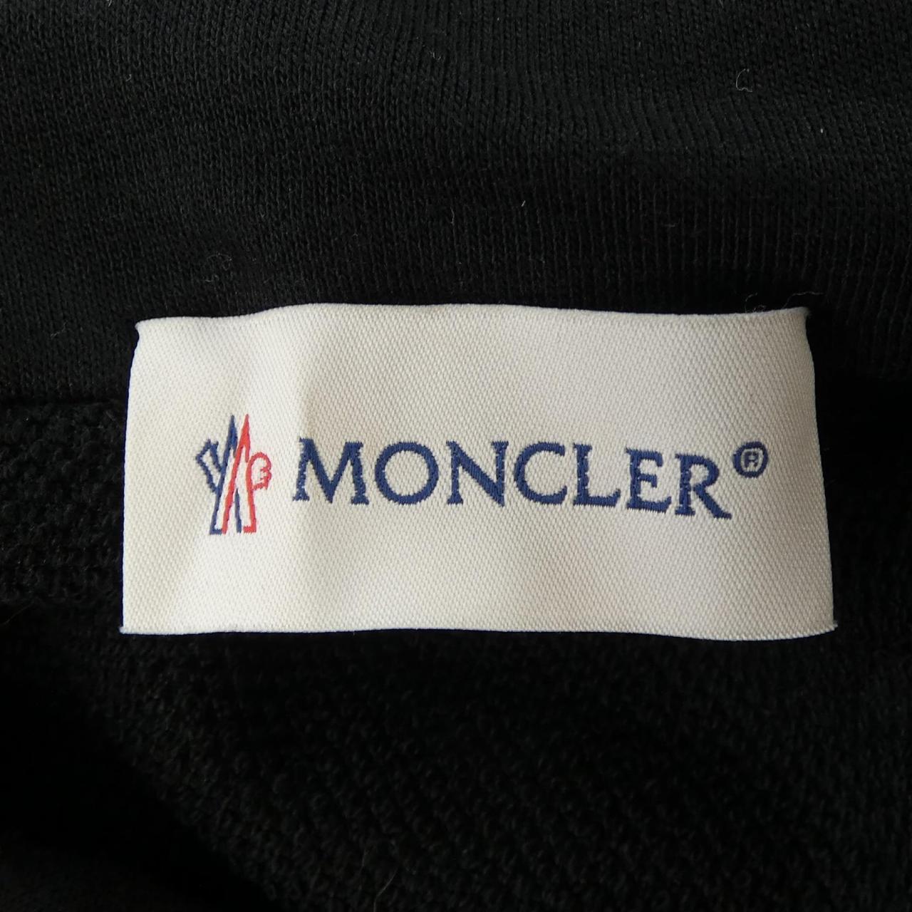 モンクレール MONCLER K20918G00072 パーカー