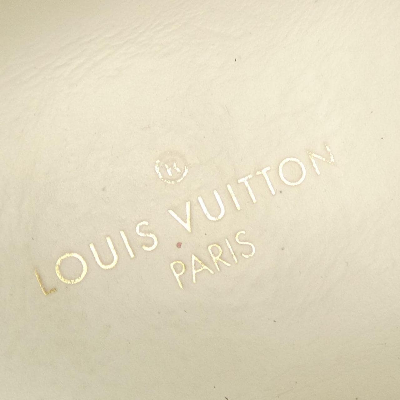 ルイヴィトン LOUIS VUITTON トロカデロライン スニーカー