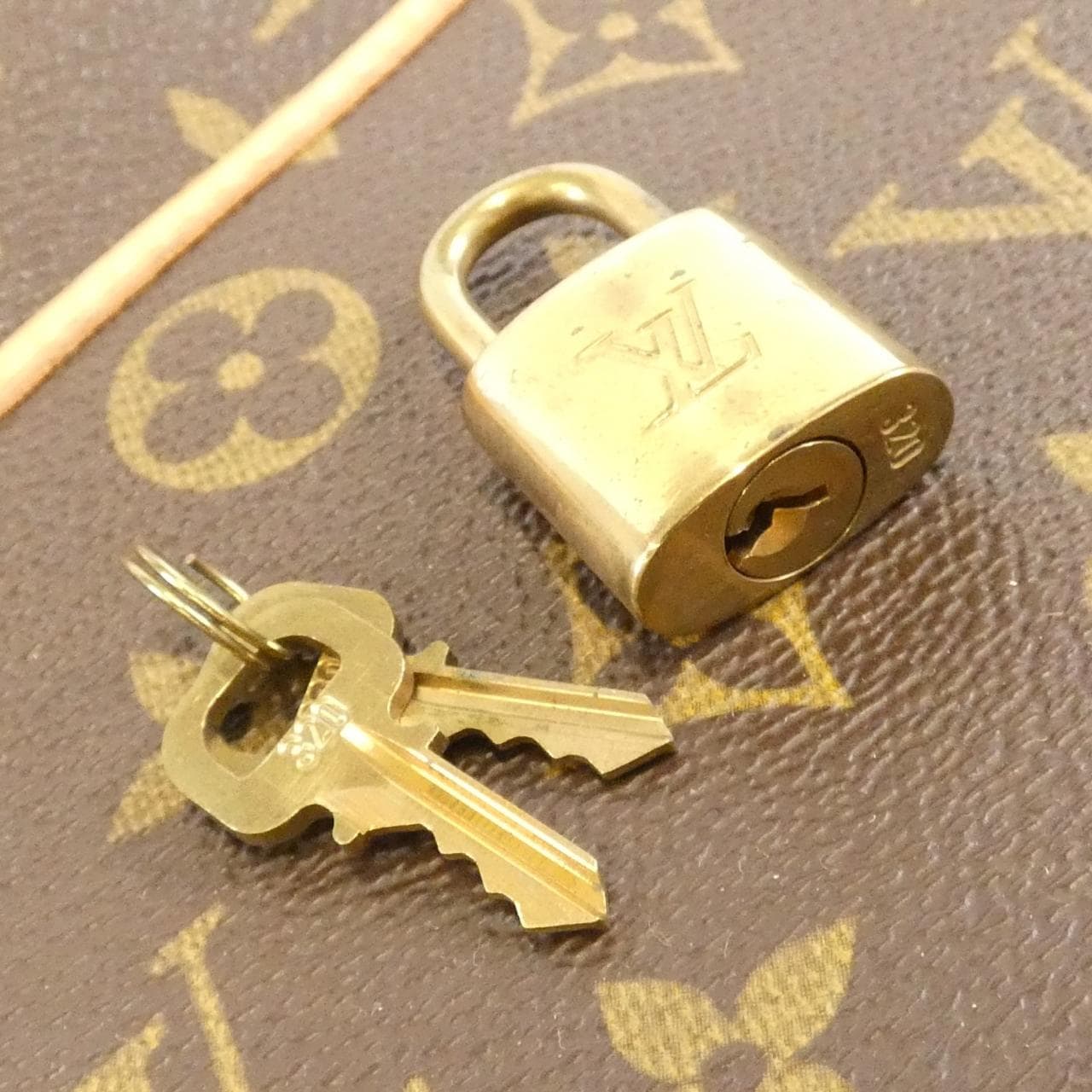 ルイヴィトン モノグラム ボーリング ヴァニティ M47270 バッグ