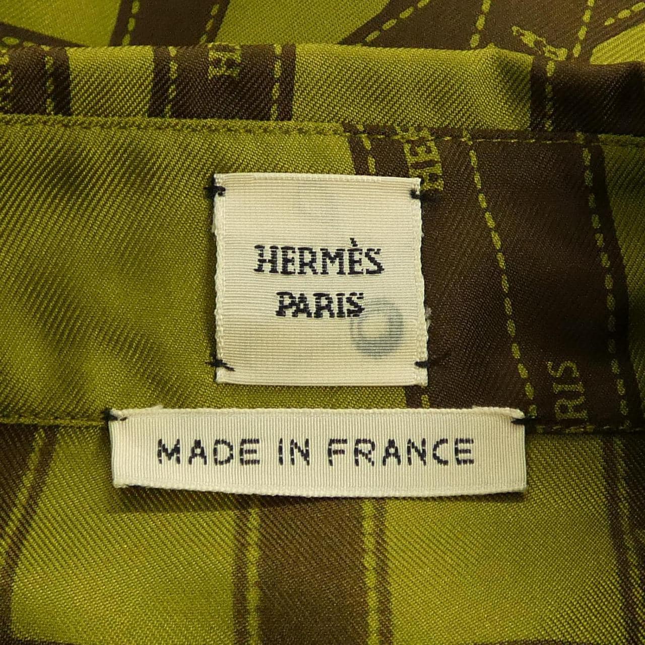 エルメス HERMES ボリュデュックリボン柄 セリエボタン sh101 シャツ