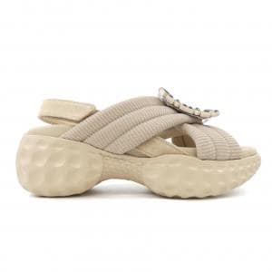 ロジェヴィヴィエ ROGER VIVIER ヴィヴランライトストラスバックル サンダル