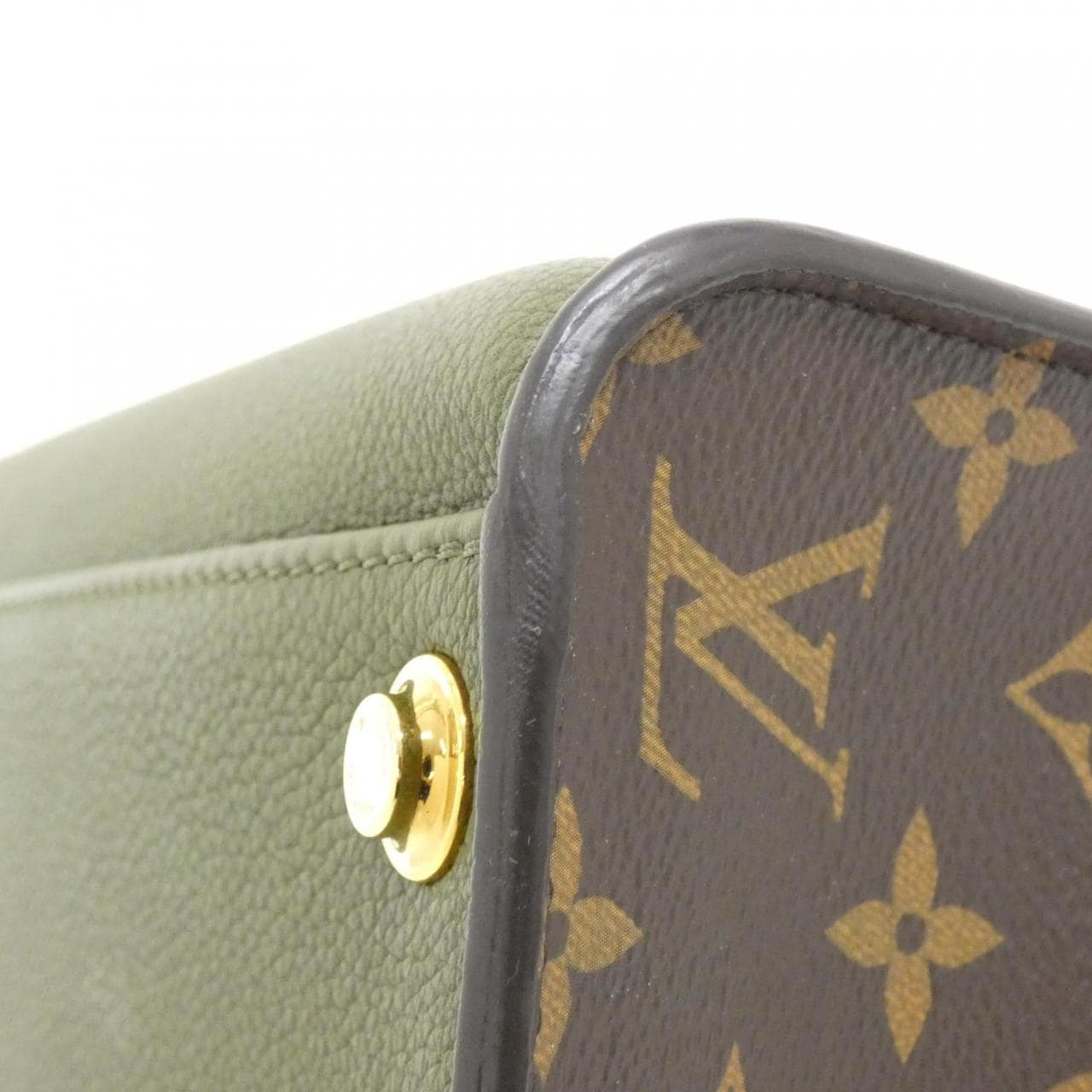 LOUIS VUITTON On My Side MM M55302 包