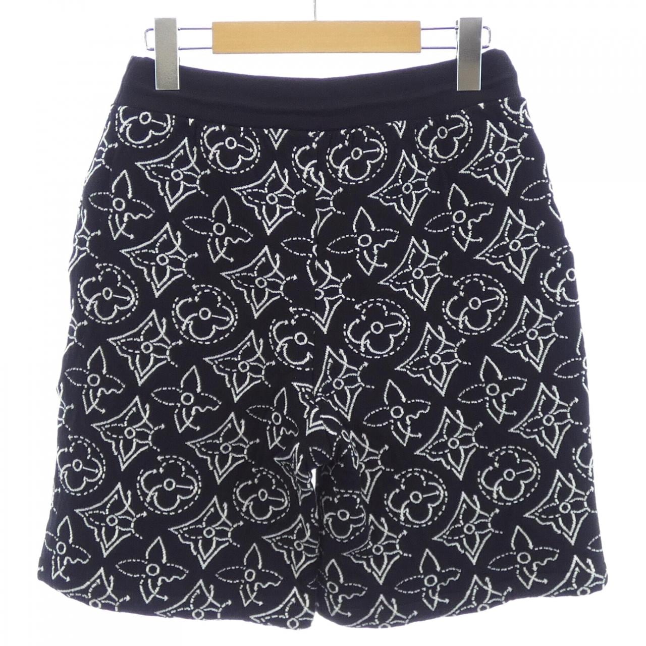 ルイヴィトン LOUIS VUITTON NBAストゥラティージクフラワーキルテッドショーツ HLY19WDM0 ショートパンツ