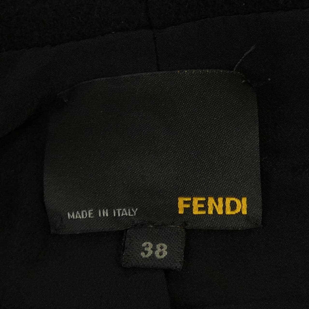 フェンディ FENDI FF5837 D5A コート