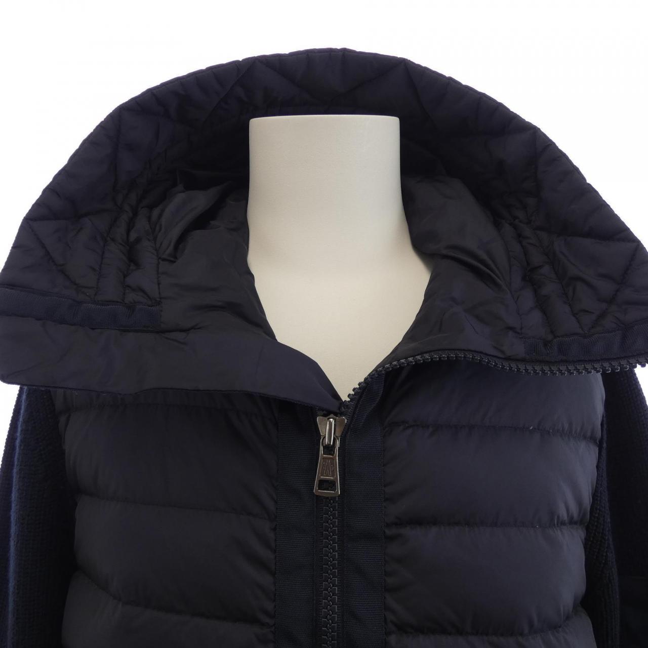 モンクレール MONCLER 20919402800 ダウンジャケット