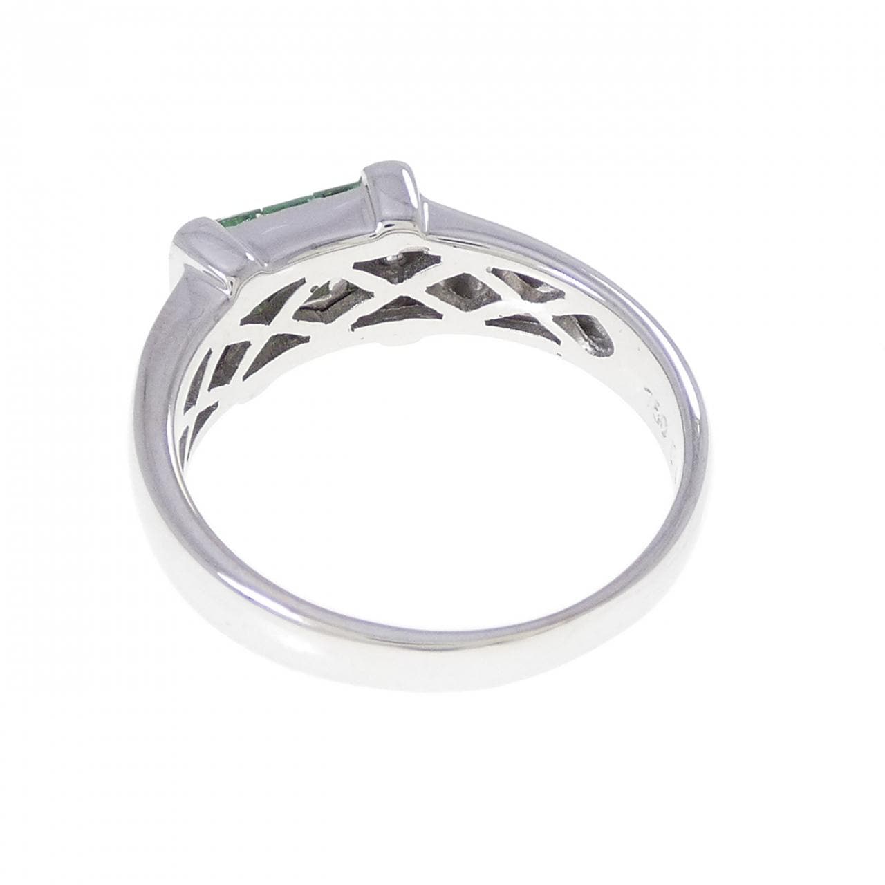 750WG グリーンガーネット リング 0.60CT