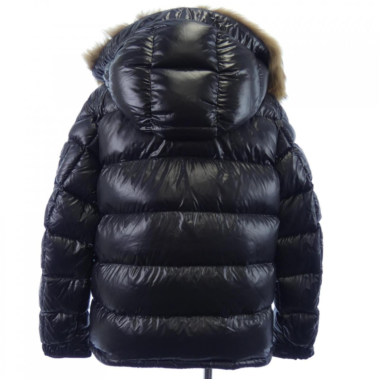 モンクレール MONCLER ダウンジャケット