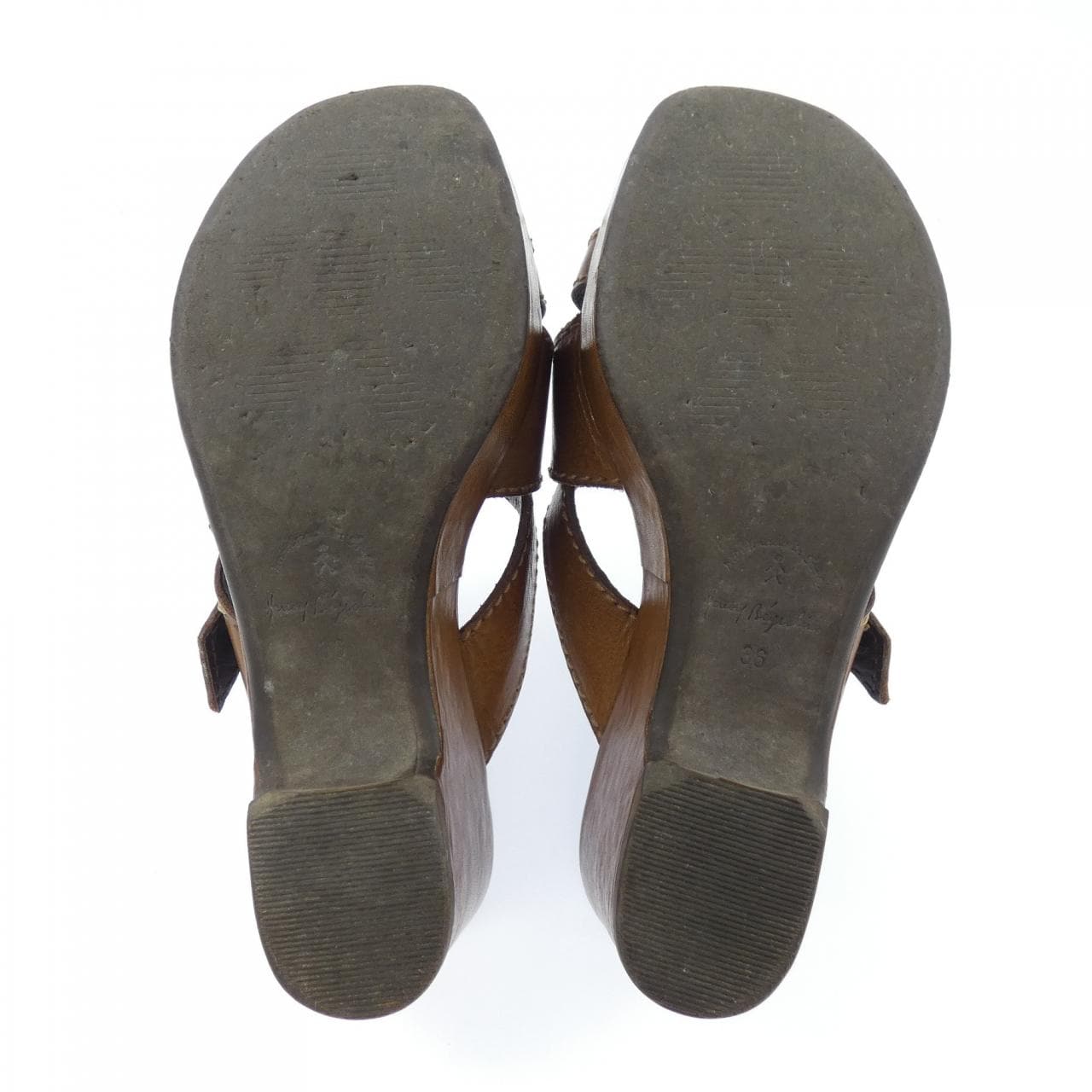 エンリーベグリン HENRY BEGUELIN サンダル