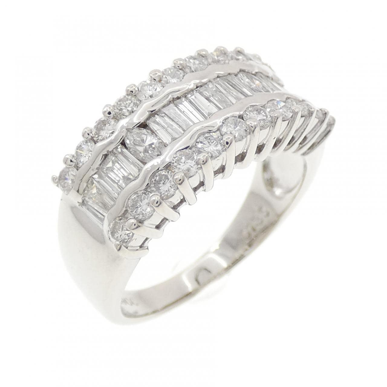 PT900 ダイヤモンド リング 1.35CT