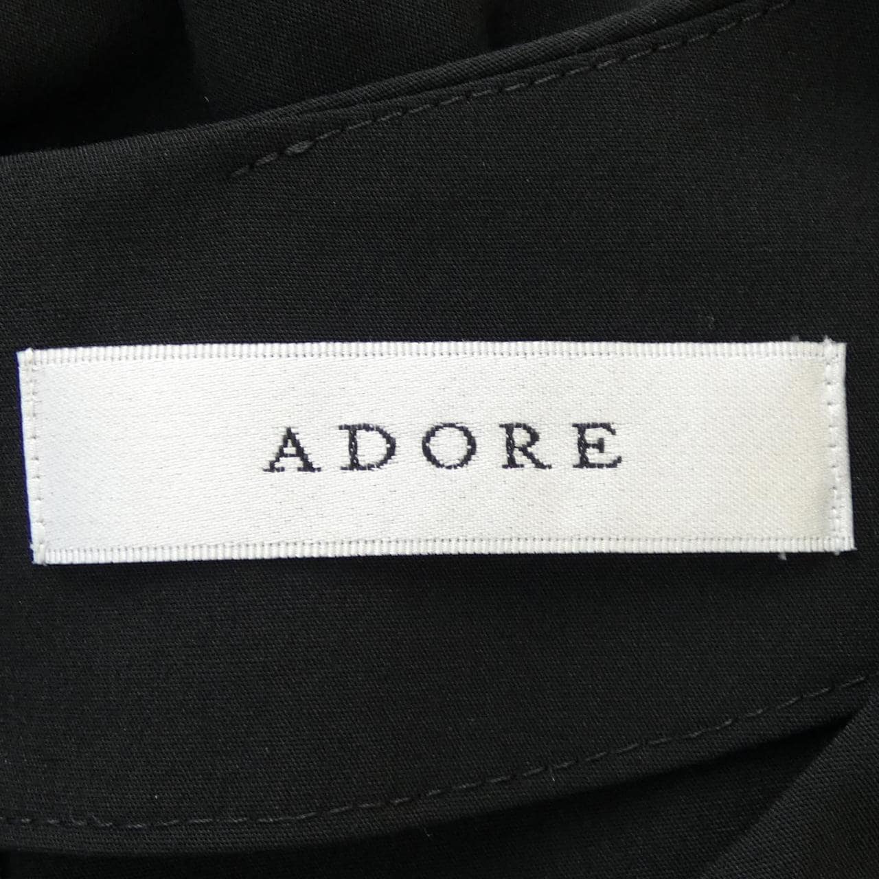 アドーア ADORE ワンピース