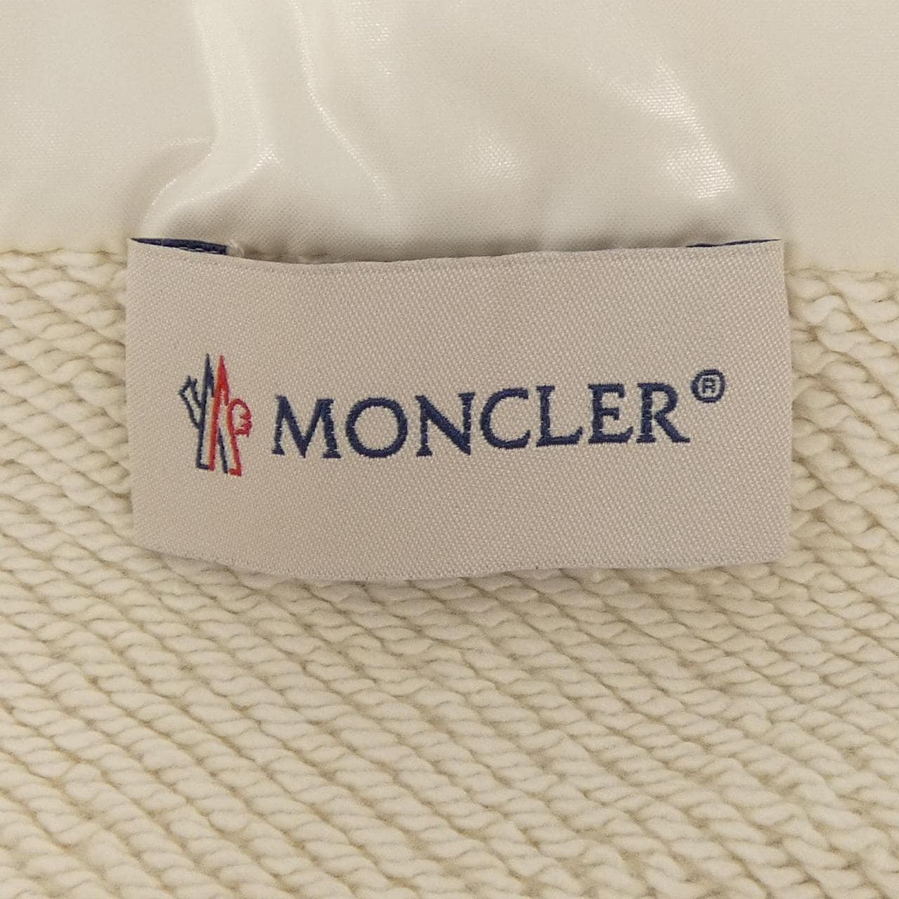 【新品】モンクレール MONCLER 20938G00017 89BG6 ダウンジャケット