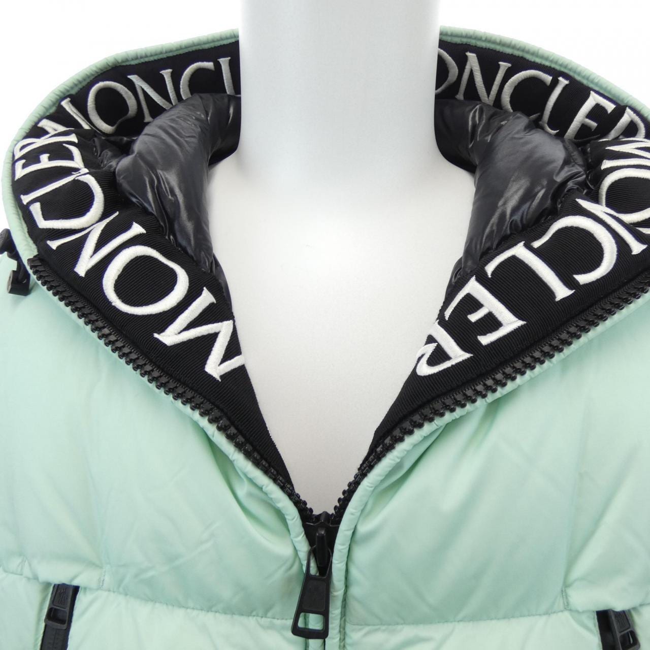 モンクレール MONCLER MONTCLA ダウンジャケット