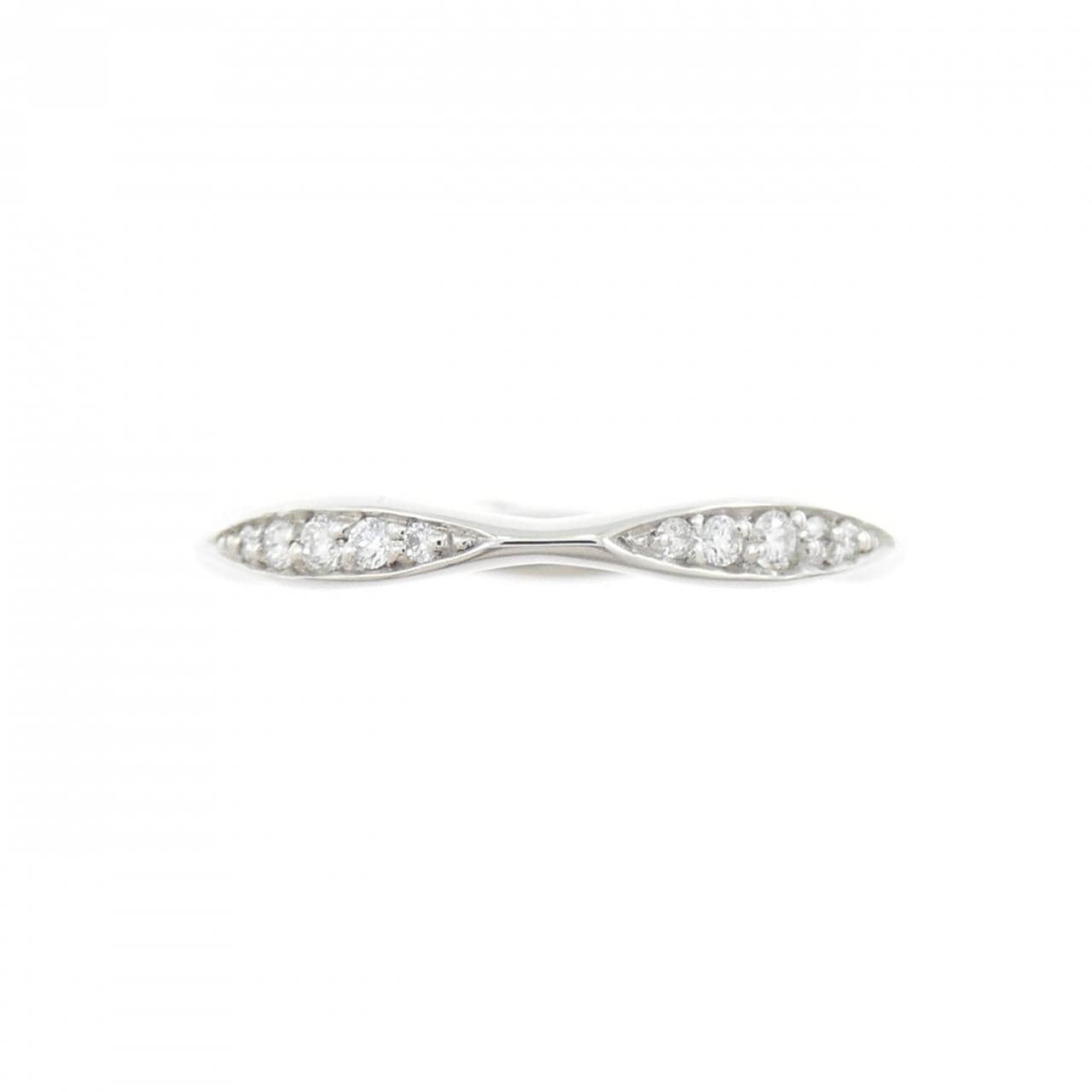 シャネル カメリア ハーフエタニティ リング