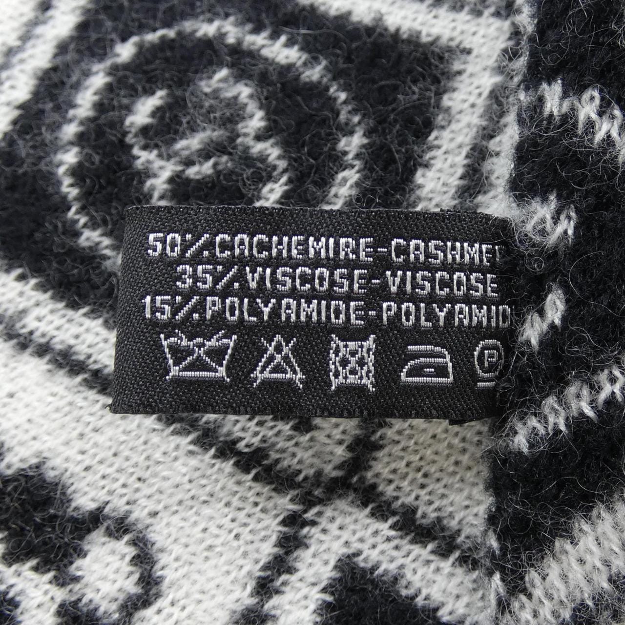 シャネル CHANEL MUFFLER